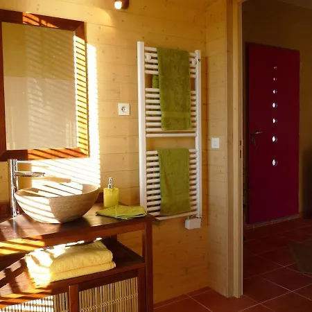 Charming In The Heart Of The Hills